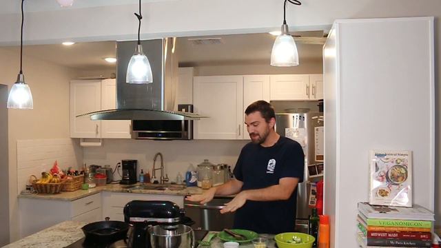 Cookin' Time: Feisty Tofu Stir Fry (Super Natural Simple by Heidi Swanson) смотреть онлайн