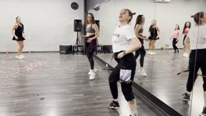 Дайте людям рому!