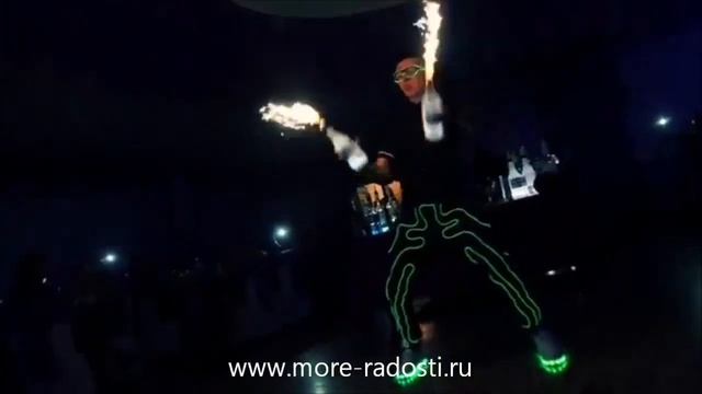 Бармен шоу на праздник смотреть онлайн