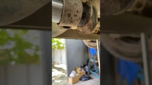 Замена сайлентблоков задней балки Мазда демио