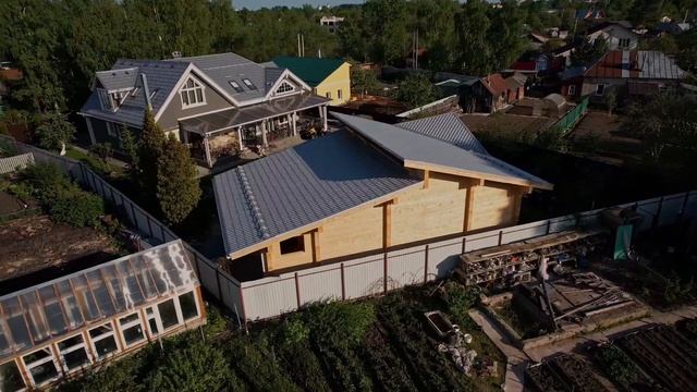Видео обзор возведенного комплекта бани "Сидней" 97,5 м²