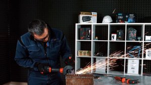 АККУМУЛЯТОРНАЯ УШМ MILWAUKEE M18 FUEL FSAG125XB-502X