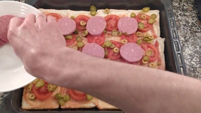 Как Приготовить Хлебные Тостеры Пицца? ? Быстрый Завтрак за 10 минут! смотреть онлайн