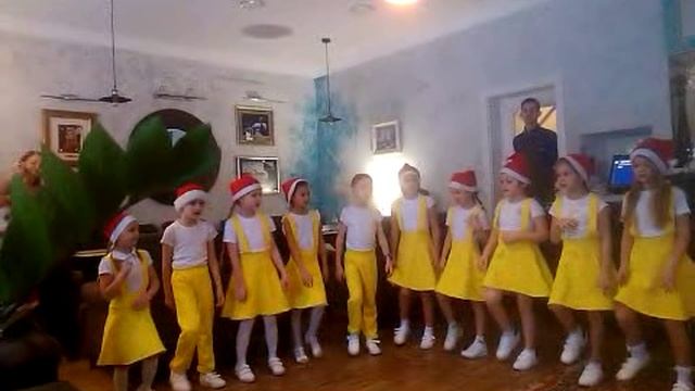 Надежда с друзьями в ресторане Dover Street  18.12.2017
