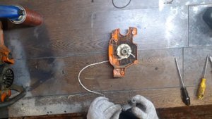 Замена шнура на стартере бензопила Husqvarna 137,142