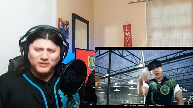 STRAY KIDS - CHEESE | M/V REACTION смотреть онлайн