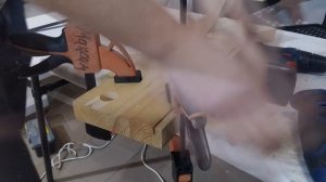 Как сверлить дерево пером без сколов