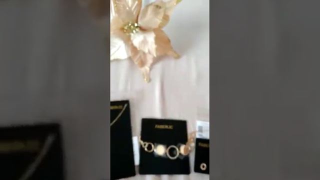 Обзор бижутерии Адель от фаберлик. 😍 смотреть онлайн