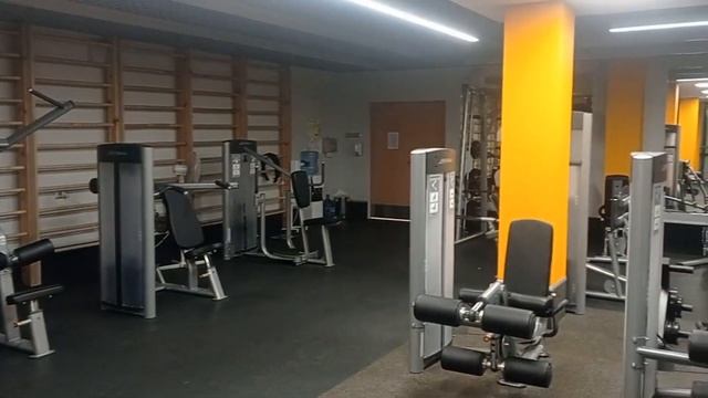 оздоровительный комплекс десна\куда ходим в бассейн