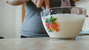 ПЫШНЫЕ ОЛАДЬИ НА МАЦОНИ (КЕФИРЕ).