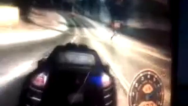 Я играю с другом в nfs most wanted смотреть онлайн