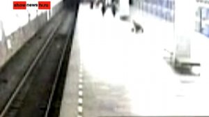 SHOK! Мать столкнула сына на рельсы в метро!