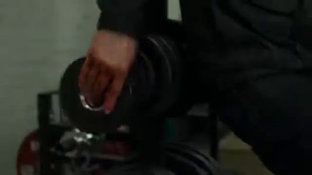 Тренажерка борьба за штанги и гантели смотреть онлайн