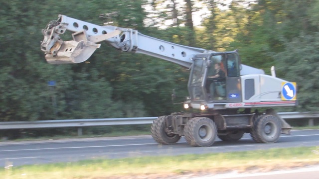 Экскаватор-планировщик GRADALL XL4000