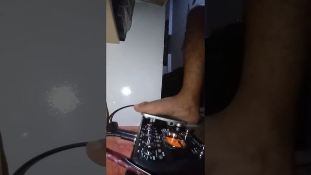 Zoom g2.1nu смотреть онлайн