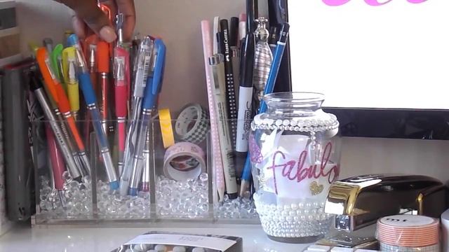 Diva's Glam Desk Tour смотреть онлайн