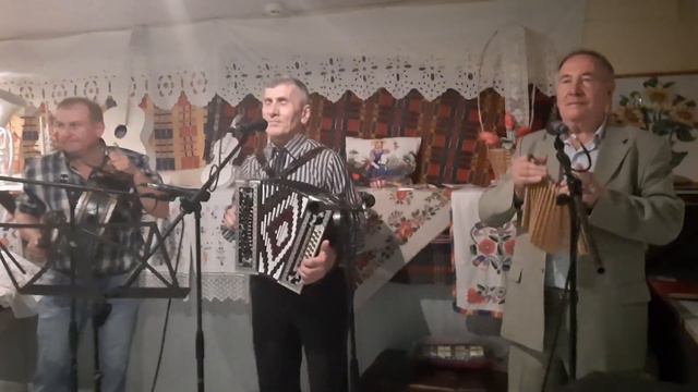 Когда-то песни матери нам пели. В честь дня матери н Вясковай хаце. смотреть онлайн