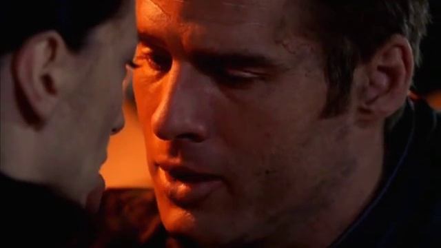 Please Dont Leave Me смотреть онлайн