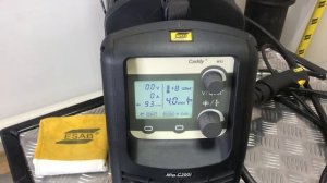 Millermatic 211 vs ESAB Caddy Mig C200i обзор и сравнение