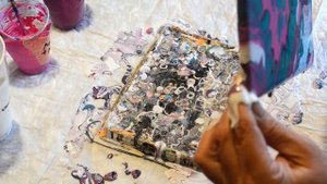Как залить картину акрилом в технике Fluid Art/ Быстрое рисование.