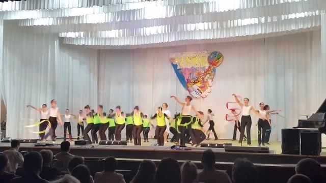 Хореографическая композиция "Прекрасное далеко" постановка Ольги Гайдук смотреть онлайн