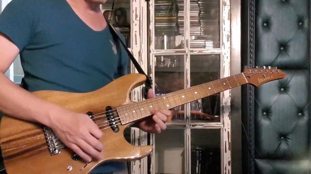 Tom Anderson Drop Top vs Ibanez TQM1 - Made in USA vs Japan - Lead Tone смотреть онлайн