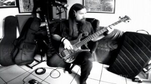 Primus - "Wynona's Big Brown Beaver" (Bass Cover)