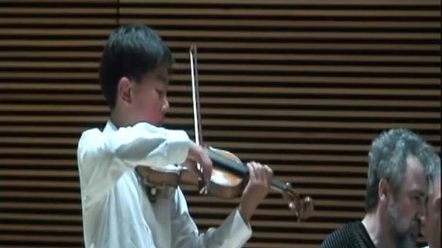 Daniel Gao Play Mazurka No. 2 - "Kujawiak" by Wieniawski смотреть онлайн