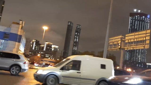 ПЕРЕКУС ТАКСИСТА В МОСКВЕ СИТИ ЧЕЕЕК🤑 смотреть онлайн