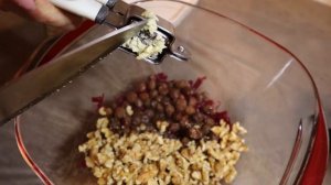 салат из свеклы с грецким орехом и изюмом | рецепт | что приготовить