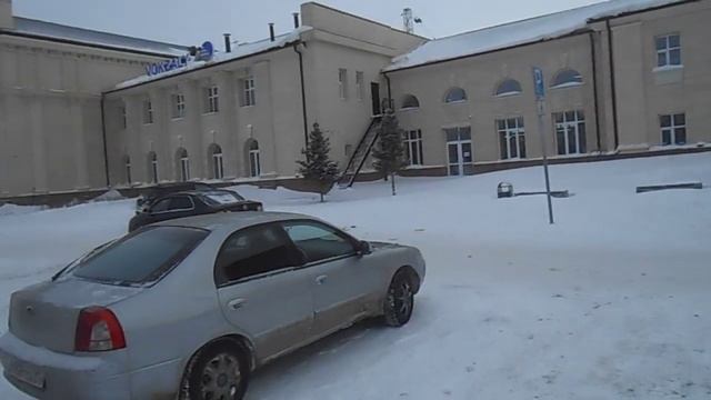 Вокзал Караганды после Реконструкции зимой с фасада с города