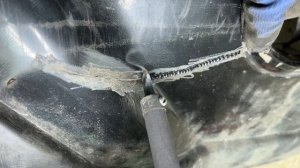 ЭКСПЕРИМЕНТ - Ремонт пластика строительным СТЕПЛЕРОМ