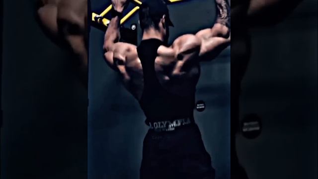 cbum edit💪🗿 смотреть онлайн