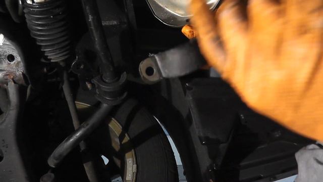 Polyurethane Sway Bar Bushing Install with Basic Hand Tools HD смотреть онлайн