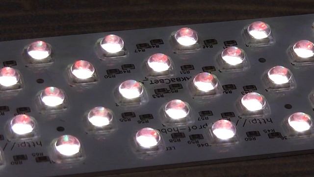 Бюджетный настоящий RGBW-свет для пресноводного аквариума. Модульная конструкция, два типа размеров смотреть онлайн