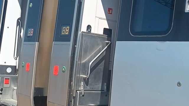 Харьков Салтовка 2 июня 2023 года ЕДУ к ДЕВОЧКАМ!!! смотреть онлайн