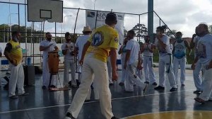 grupo Ubatã capoeira Mestre Nestor batizado do grupo rabo de arraia(4)