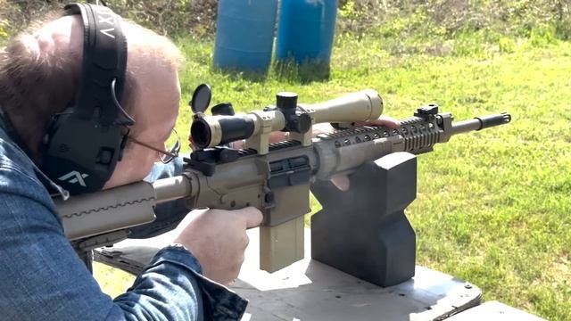 ArmaLite XM110 Rifle to AR10 Super SASS смотреть онлайн