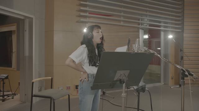 TWICE「STAY BY MY SIDE」Making Music Video смотреть онлайн