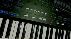 Roland E-36 (DEMO songs) HiQ sound