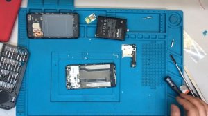 XIAOMI REDMI 4X.  ЗАМЕНА АККУМУЛЯТОРА!