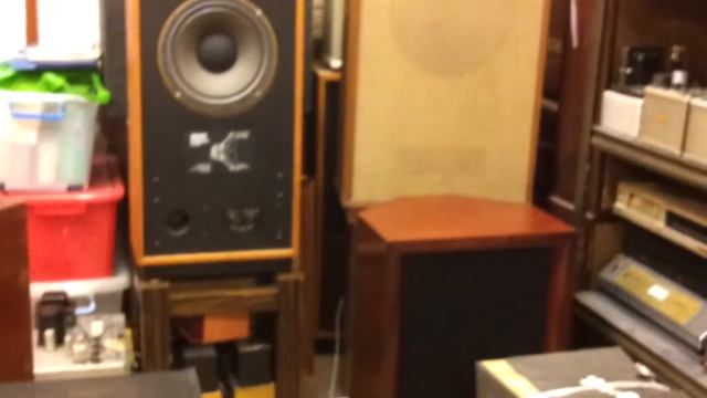 Pilot PA-913 with RCA MI-9335 & Tannoy Monitor Silver смотреть онлайн