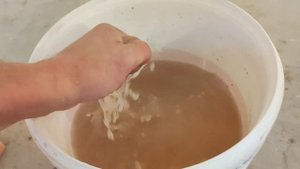 Укладка крупноформатной плитки на фартук за 5 минут