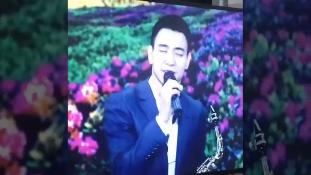 Батырхан Шукенов- твои шаги кавер смотреть онлайн