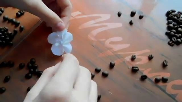 Мастер-класс на 8 МАРТА ПОДАРОК ДЛЯ МАМЫ И БАБУШЕК.