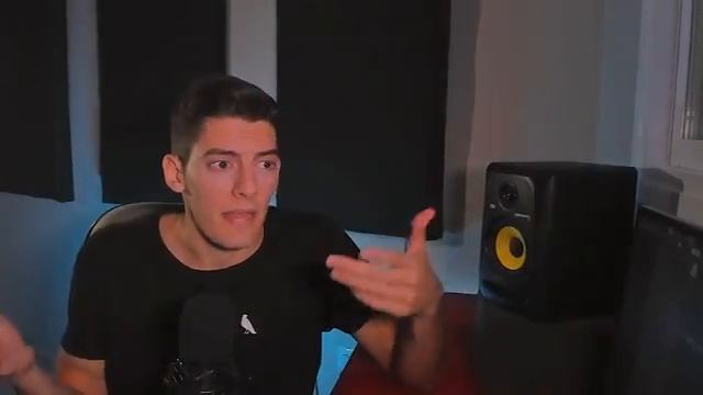 FULL MUSIC STUDIO for UNDER 500€ ? [Budget Home Studio Setup] смотреть онлайн