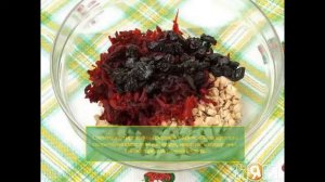 Салат из свеклы с курицей и черносливом