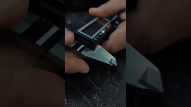 Чем измерить длину детали, глубину паза,ширину отверстия? Цифровым штангенциркулем Inforce 06-11-3 смотреть онлайн