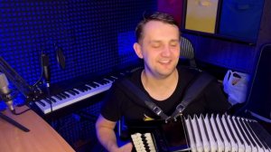 (Песняшки от Пашки) "Песня Русская народная" Стихи И.Силина / Муз: П.Вилков