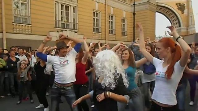 Реггетон мастер-класс на День города от Сальситы смотреть онлайн